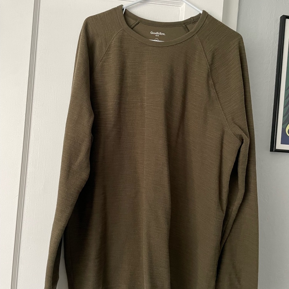 Green lightweight sweater